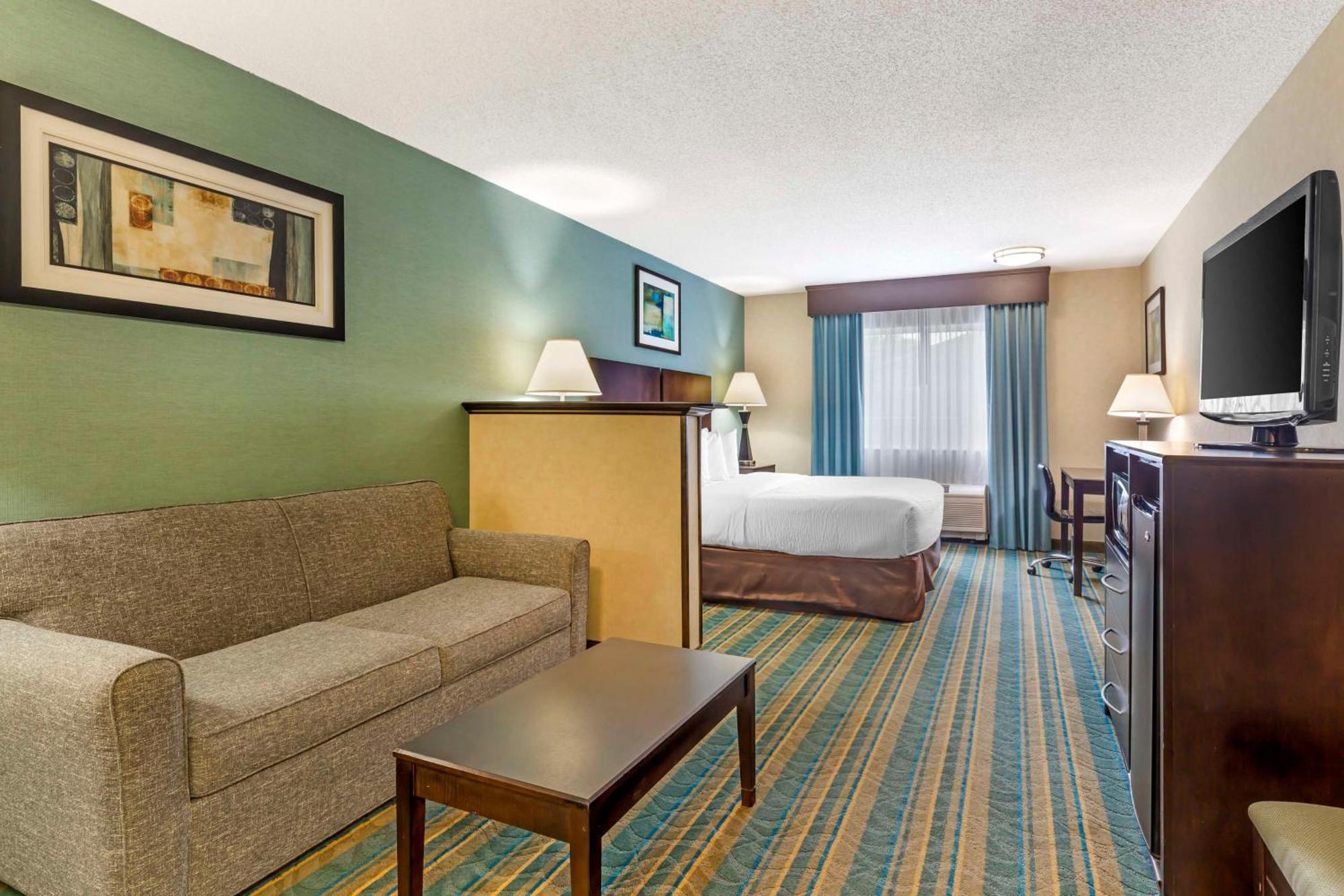 Best Western Plus Berkshire Hills Inn & Suites Pittsfield Exterior foto