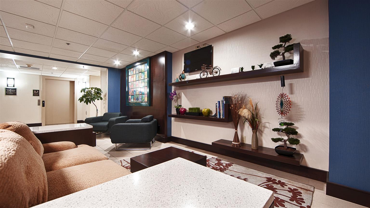 Best Western Plus Berkshire Hills Inn & Suites Pittsfield Exterior foto